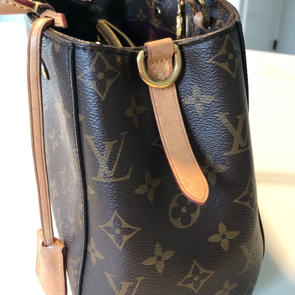 SOLD** AUTHENTIC LOUIS VUITTON MONTAIGNE BB - Picture 4 of 8